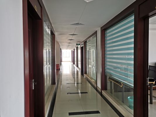 Διακόσμηση του φούρνου για το μπουκάλι γυαλιού